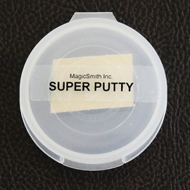 Super Putty (Patte noire)